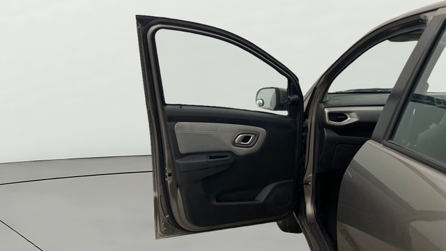 View Datsun Redi GO Image 31 Used Datsun Redi GO Image 31