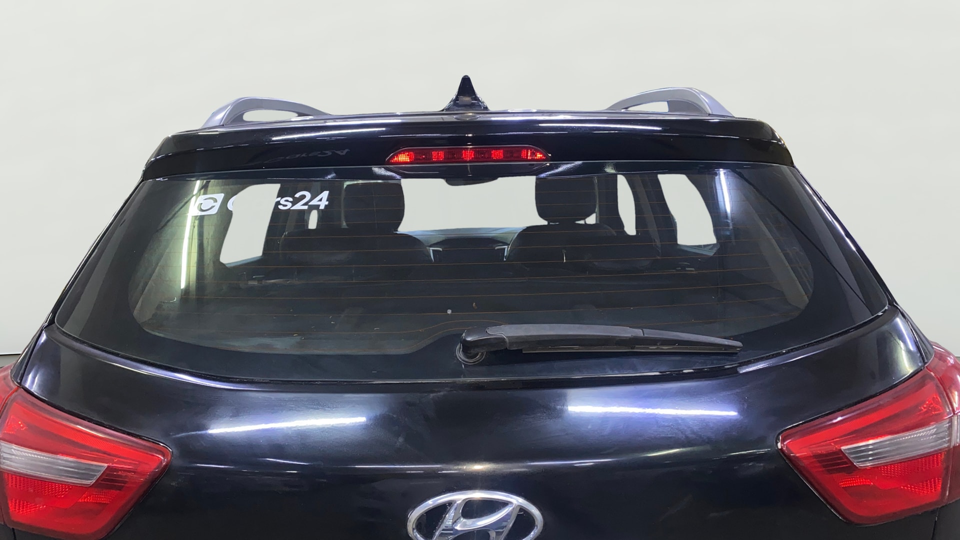 View 2016 Hyundai Creta SX 1.6 Petrol Image 4 Used 2016 Hyundai Creta SX 1.6 Petrol Image 4