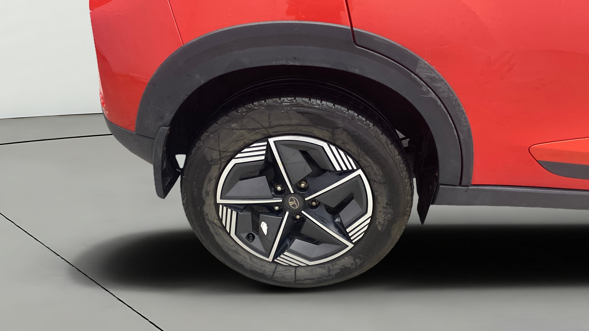 View 2024 Tata Nexon Revotron XE Image 33 Used 2024 Tata Nexon Revotron XE Image 33