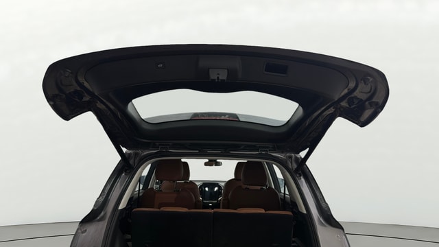 View MG Hector Plus Image 17 Used MG Hector Plus Image 17