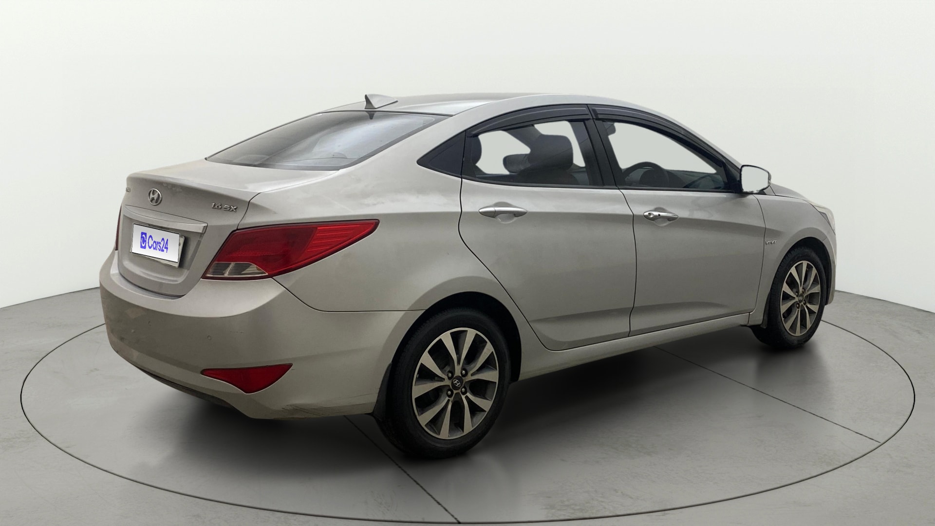 View 2016 Hyundai Verna 1.6 VTVT SX Image 43 Used 2016 Hyundai Verna 1.6 VTVT SX Image 43