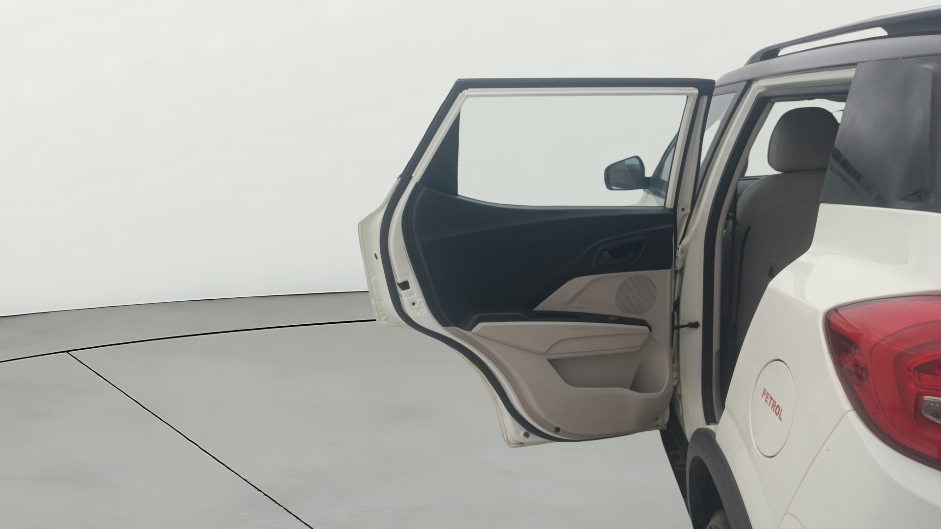 Used 2019 Mahindra XUV300 Used 2019 Mahindra XUV300