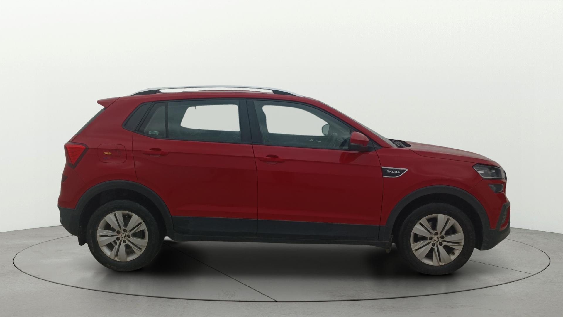 View 2021 Skoda Kushaq Ambition 1.0 TSI AT Image 8 Used 2021 Skoda Kushaq Ambition 1.0 TSI AT Image 8