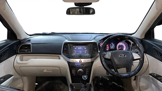 View Mahindra XUV300 Image 15 Used Mahindra XUV300 Image 15