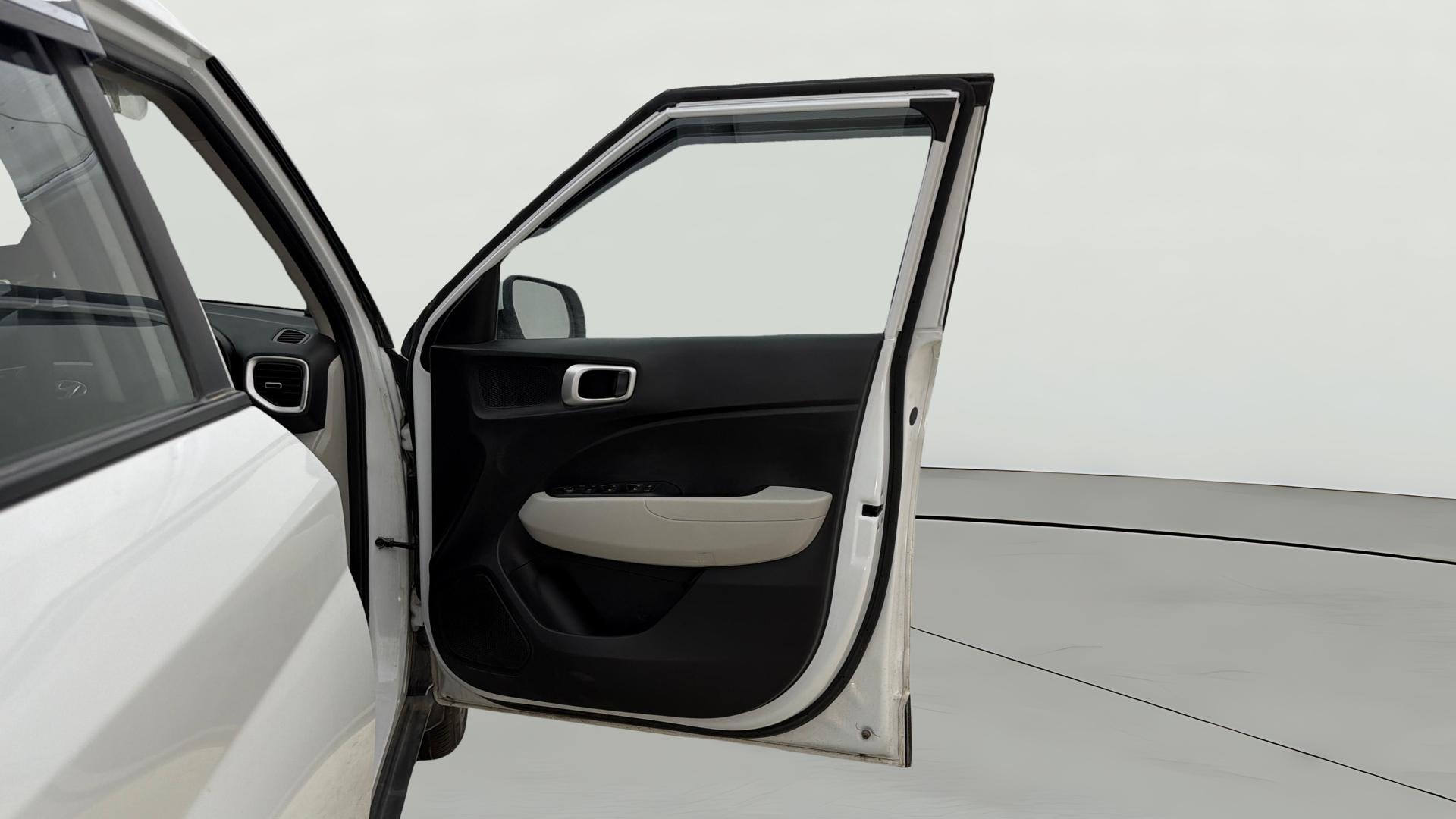 Used 2025 Hyundai Venue Used 2025 Hyundai Venue