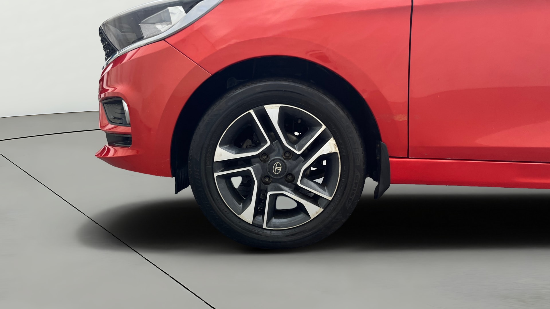 View 2022 Tata Tiago Revotorq XB Image 34 Used 2022 Tata Tiago Revotorq XB Image 34