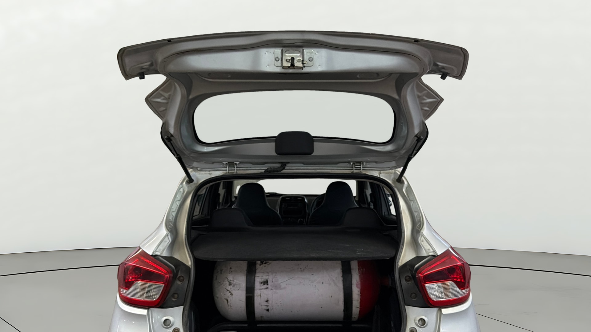 View 2019 Renault Kwid RXL Image 16 Used 2019 Renault Kwid RXL Image 16