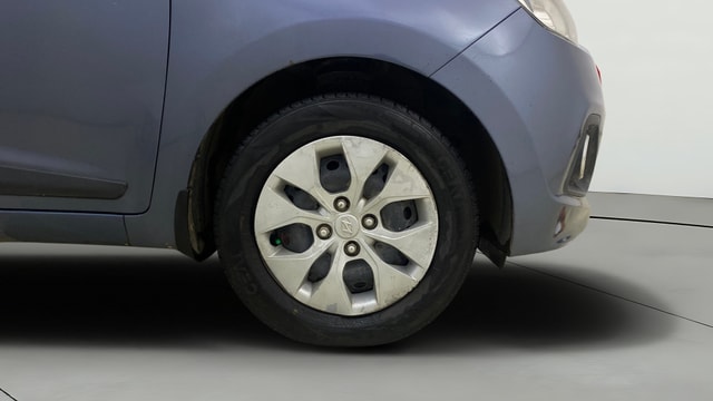 View Hyundai Xcent Image 40 Used Hyundai Xcent Image 40