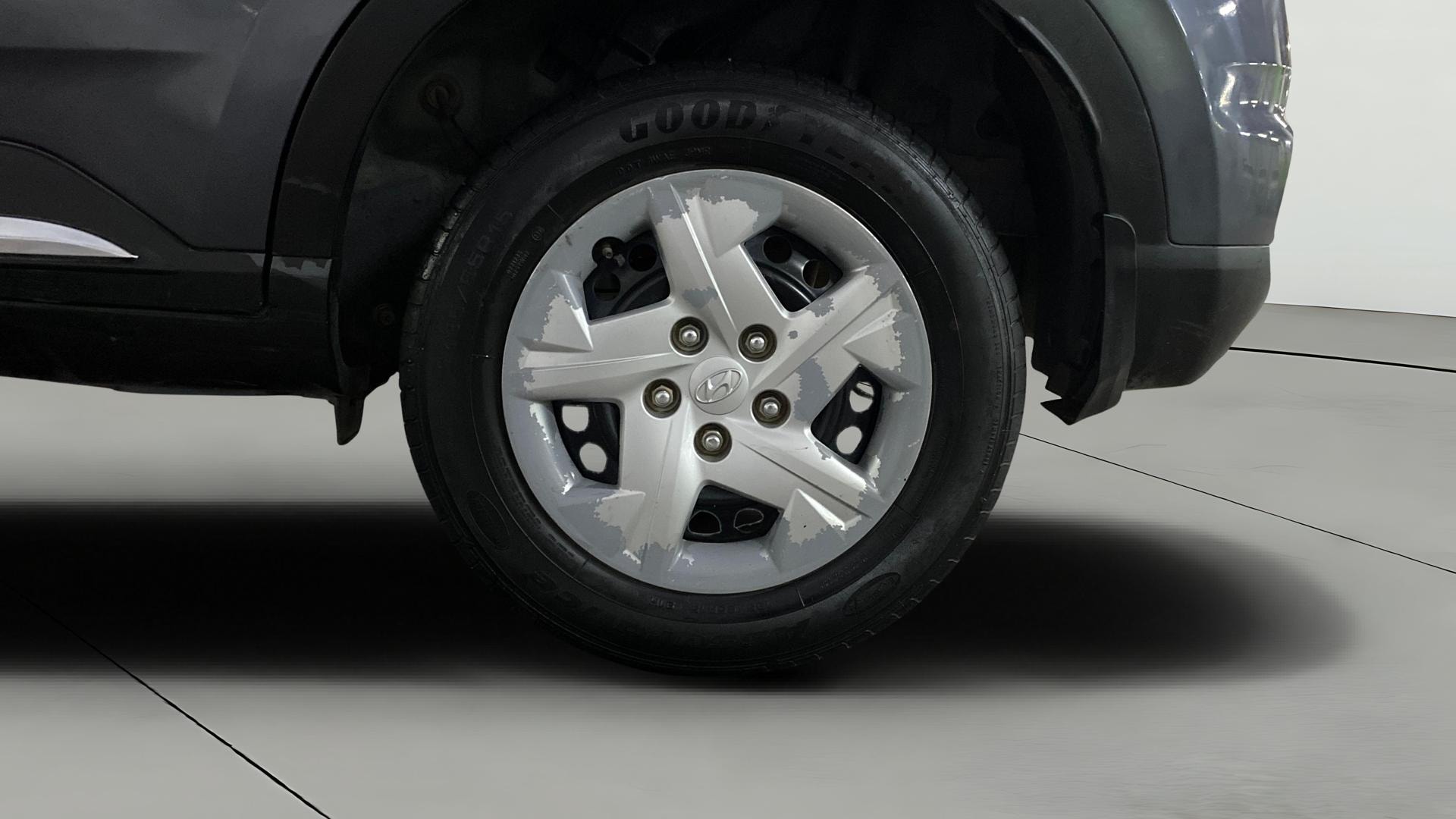View 2022 Hyundai Venue S 1.2 Petrol Image 7 Used 2022 Hyundai Venue S 1.2 Petrol Image 7