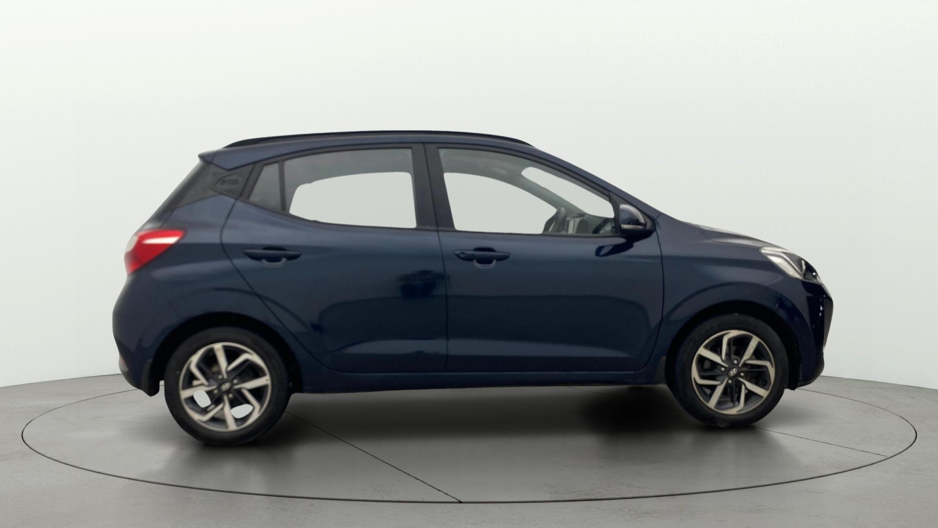 View 2022 Hyundai Grand i10 Nios Sportz 1.0L Turbo GDi Image 8 Used 2022 Hyundai Grand i10 Nios Sportz 1.0L Turbo GDi Image 8