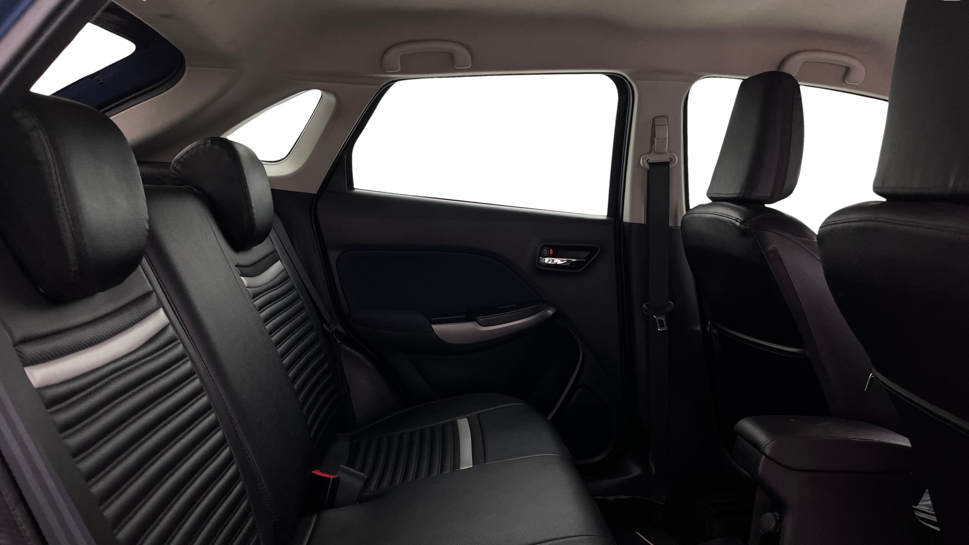 View 2019 Maruti Suzuki 1000 Base Variant Image 35 Used 2019 Maruti Suzuki 1000 Base Variant Image 35