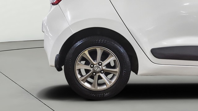 View Hyundai Grand i10 Image 32 Used Hyundai Grand i10 Image 32