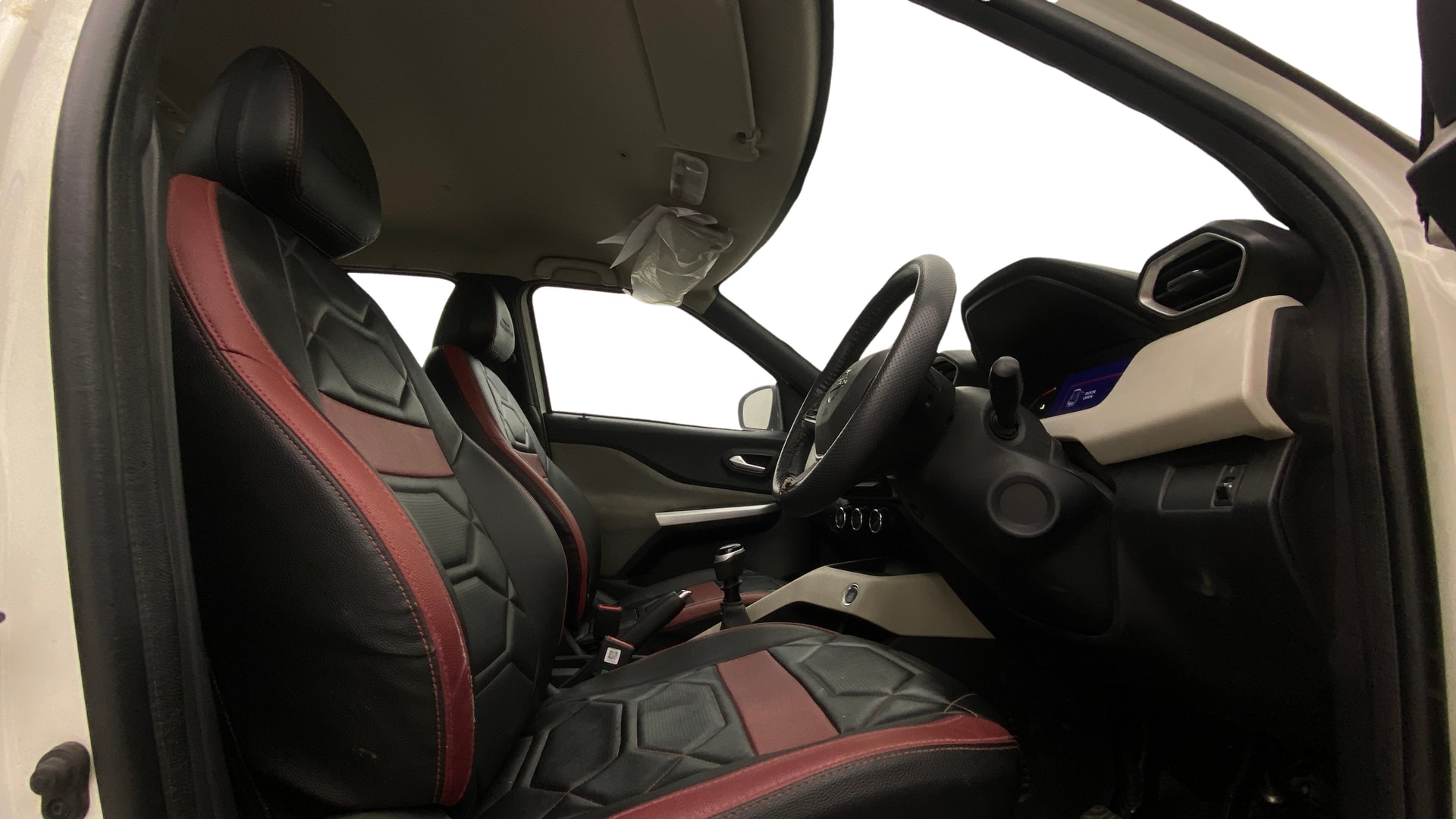 Used 2022 Nissan Magnite Used 2022 Nissan Magnite