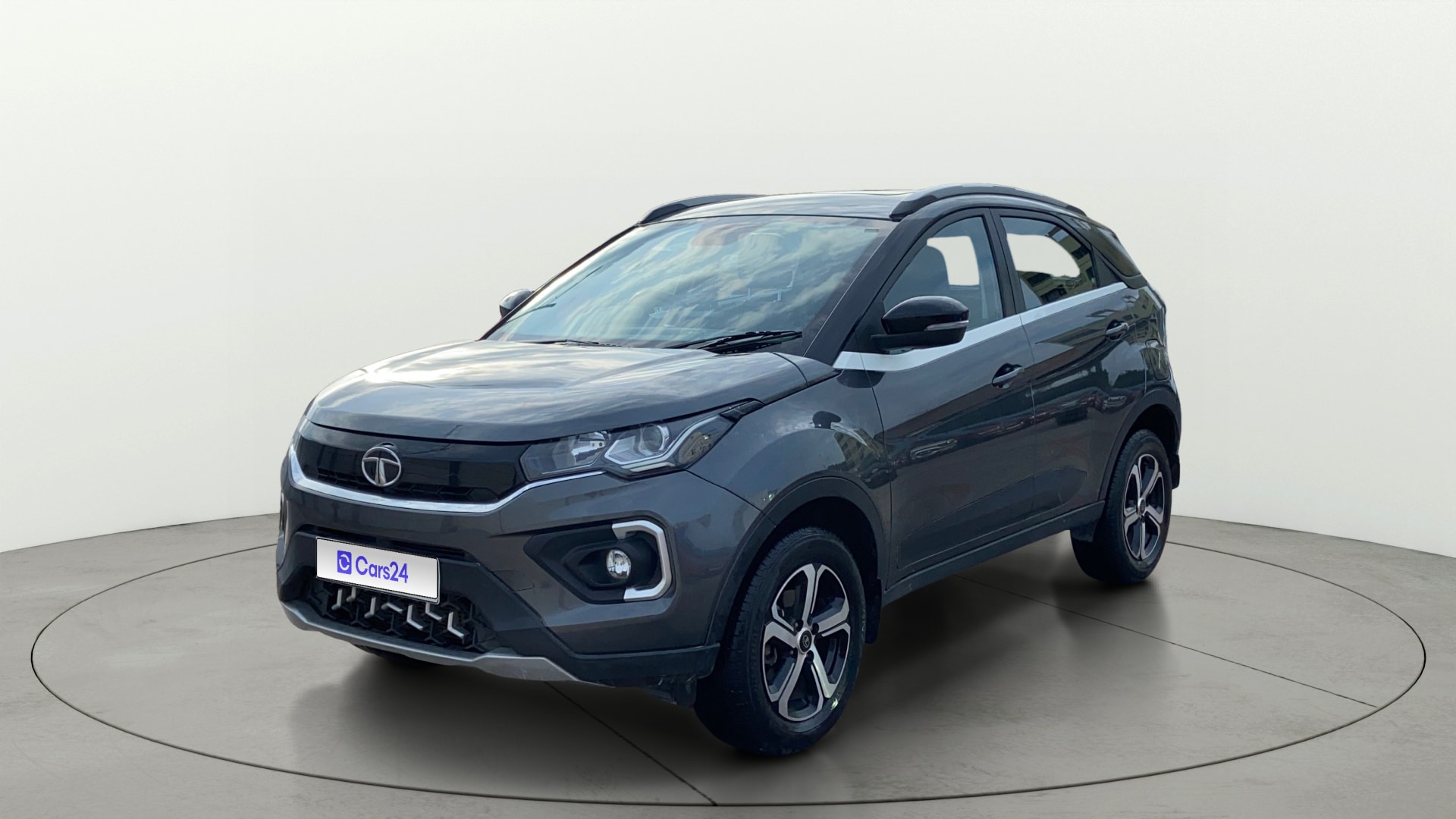 View 2021 Tata Nexon Revotron XE Image 38 Used 2021 Tata Nexon Revotron XE Image 38
