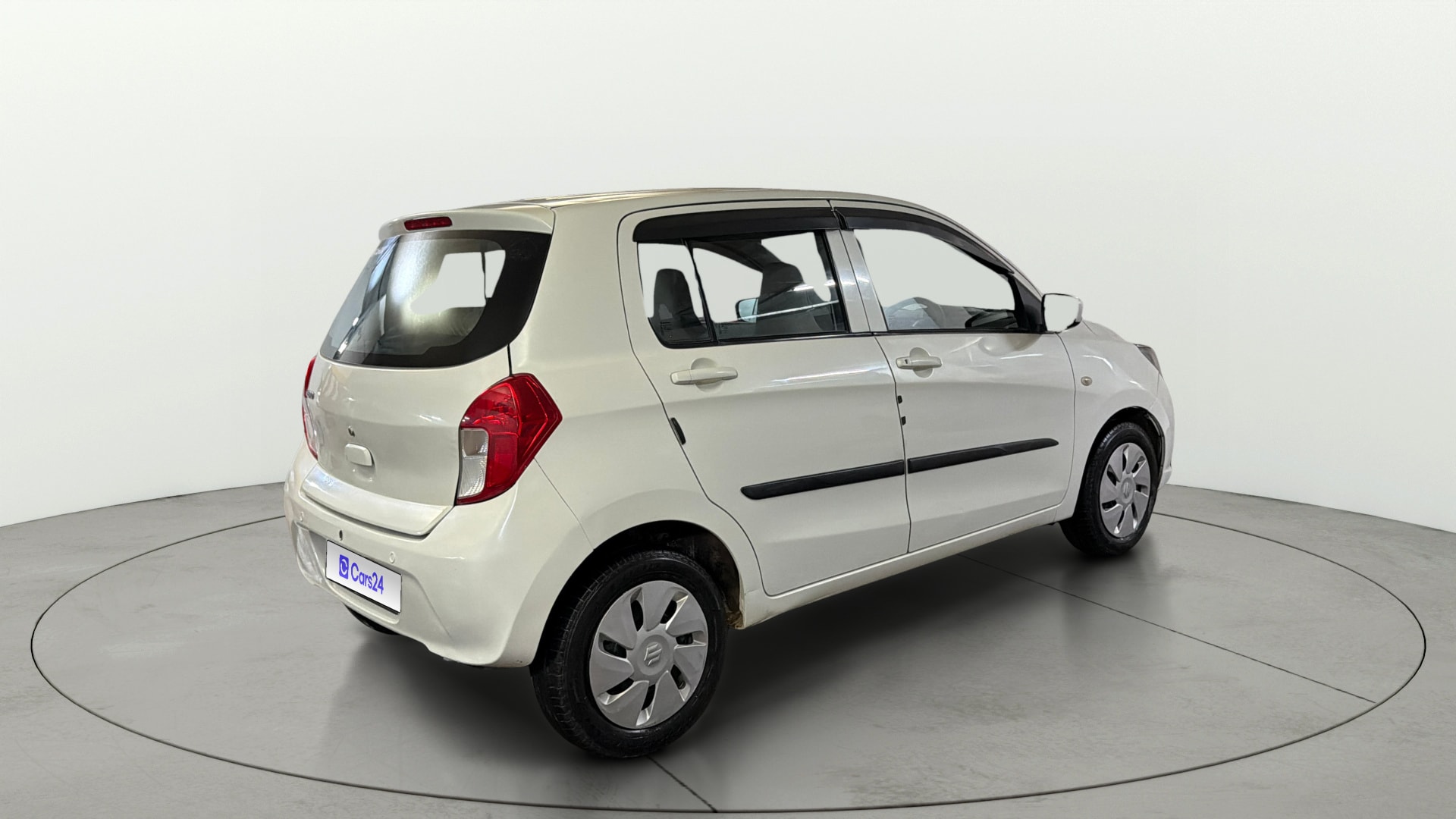 View 2020 Maruti Suzuki 1000 Base Variant Image 42 Used 2020 Maruti Suzuki 1000 Base Variant Image 42
