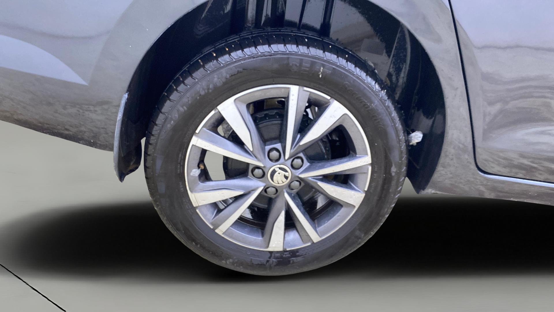 View 2023 Skoda Slavia Style 1.0 TSI AT Image 25 Used 2023 Skoda Slavia Style 1.0 TSI AT Image 25