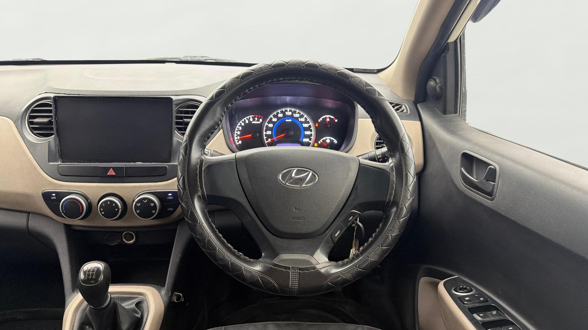 Used 2017 Hyundai Grand i10 Used 2017 Hyundai Grand i10
