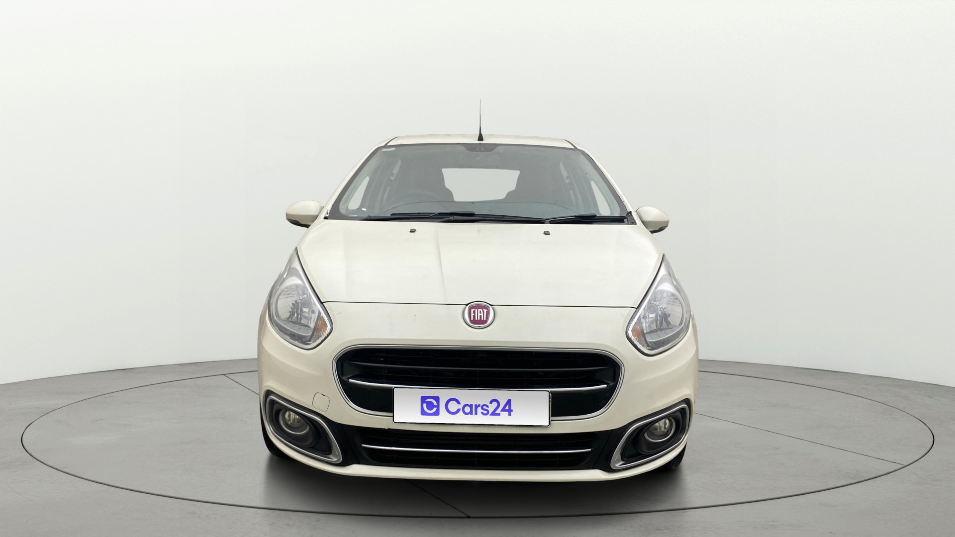 View 2016 Fiat Punto Evo 1.2L Pure Fire Petrol Image 1 Used 2016 Fiat Punto Evo 1.2L Pure Fire Petrol Image 1