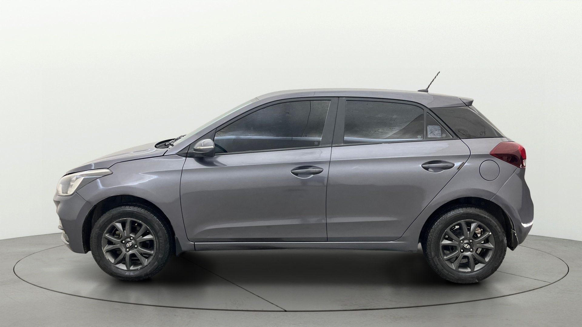 View 2020 Hyundai Elite i20 1.2 Sportz Plus Petrol Image 5 Used 2020 Hyundai Elite i20 1.2 Sportz Plus Petrol Image 5