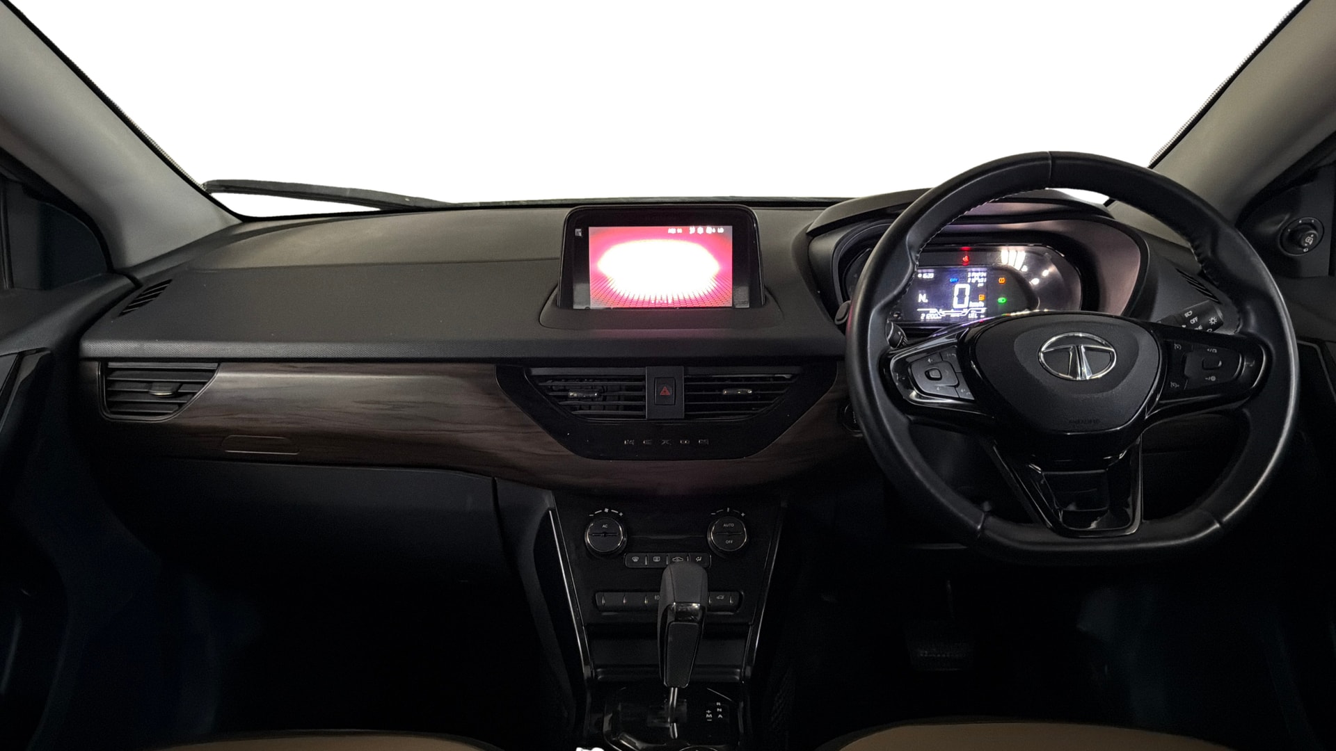 View 2024 Tata Nexon Revotron XE Image 31 Used 2024 Tata Nexon Revotron XE Image 31