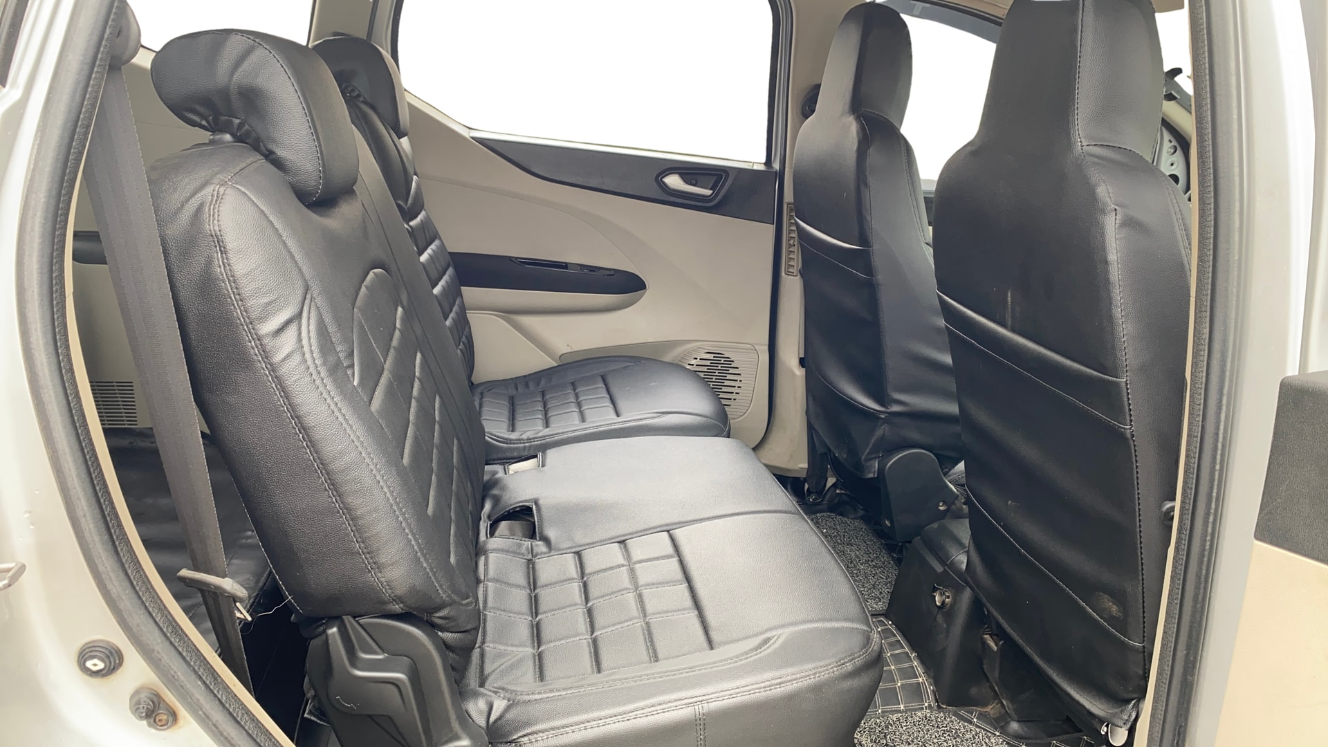 Used 2019 Renault Triber Used 2019 Renault Triber