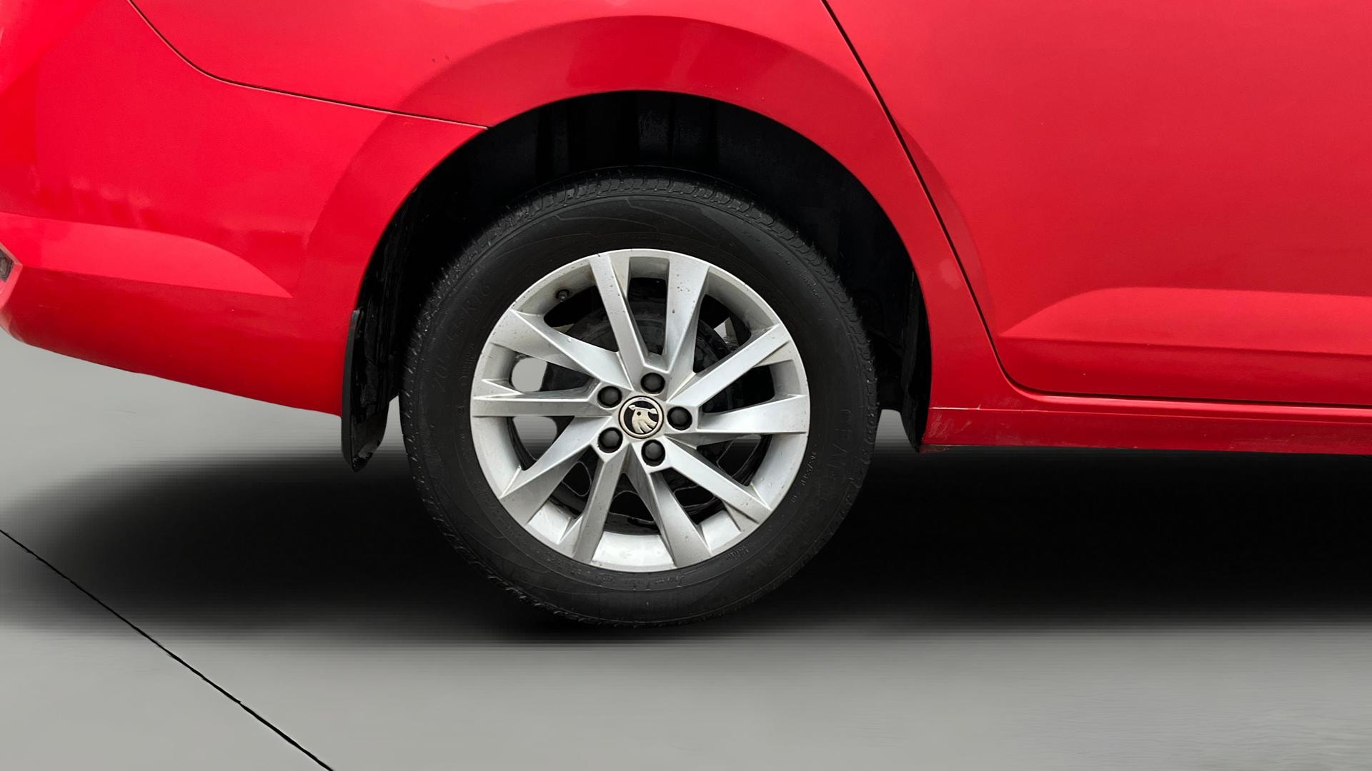 View 2023 Skoda Slavia Ambition 1.0 TSI AT Image 25 Used 2023 Skoda Slavia Ambition 1.0 TSI AT Image 25