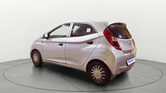 View Hyundai EON Image 2 Used Hyundai EON Image 2