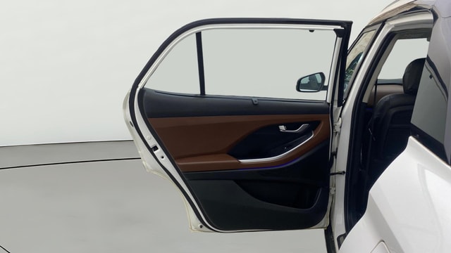 View Hyundai Alcazar Image 16 Used Hyundai Alcazar Image 16