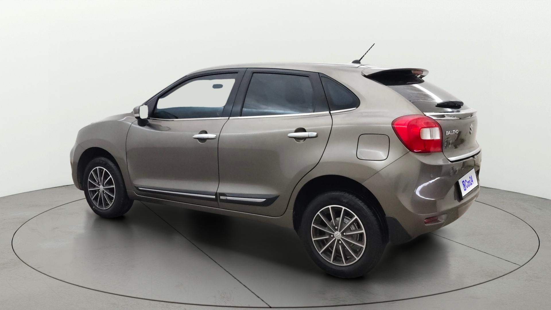 View 2022 Maruti Suzuki 1000 Base Variant Image 2 Used 2022 Maruti Suzuki 1000 Base Variant Image 2