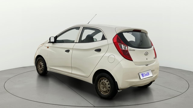 View Hyundai EON Image 2 Used Hyundai EON Image 2