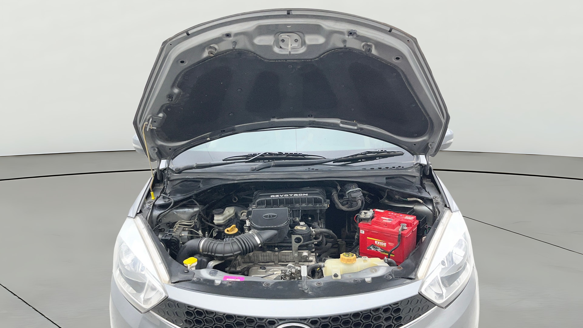 View 2018 Tata Tigor XT Petrol Image 32 Used 2018 Tata Tigor XT Petrol Image 32