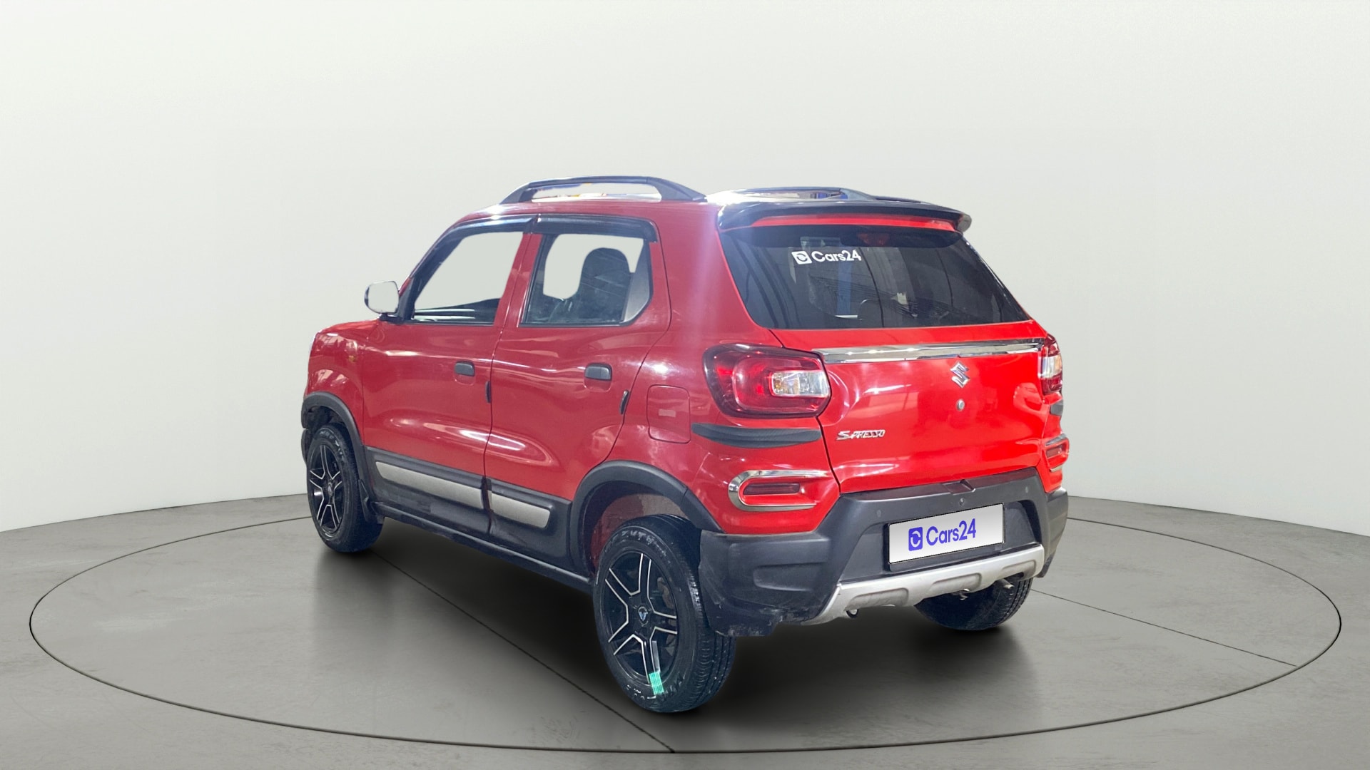 View 2022 Maruti Suzuki 1000 Base Variant Image 2 Used 2022 Maruti Suzuki 1000 Base Variant Image 2
