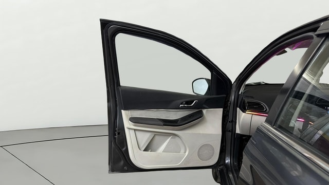View Tata Tigor Image 31 Used Tata Tigor Image 31