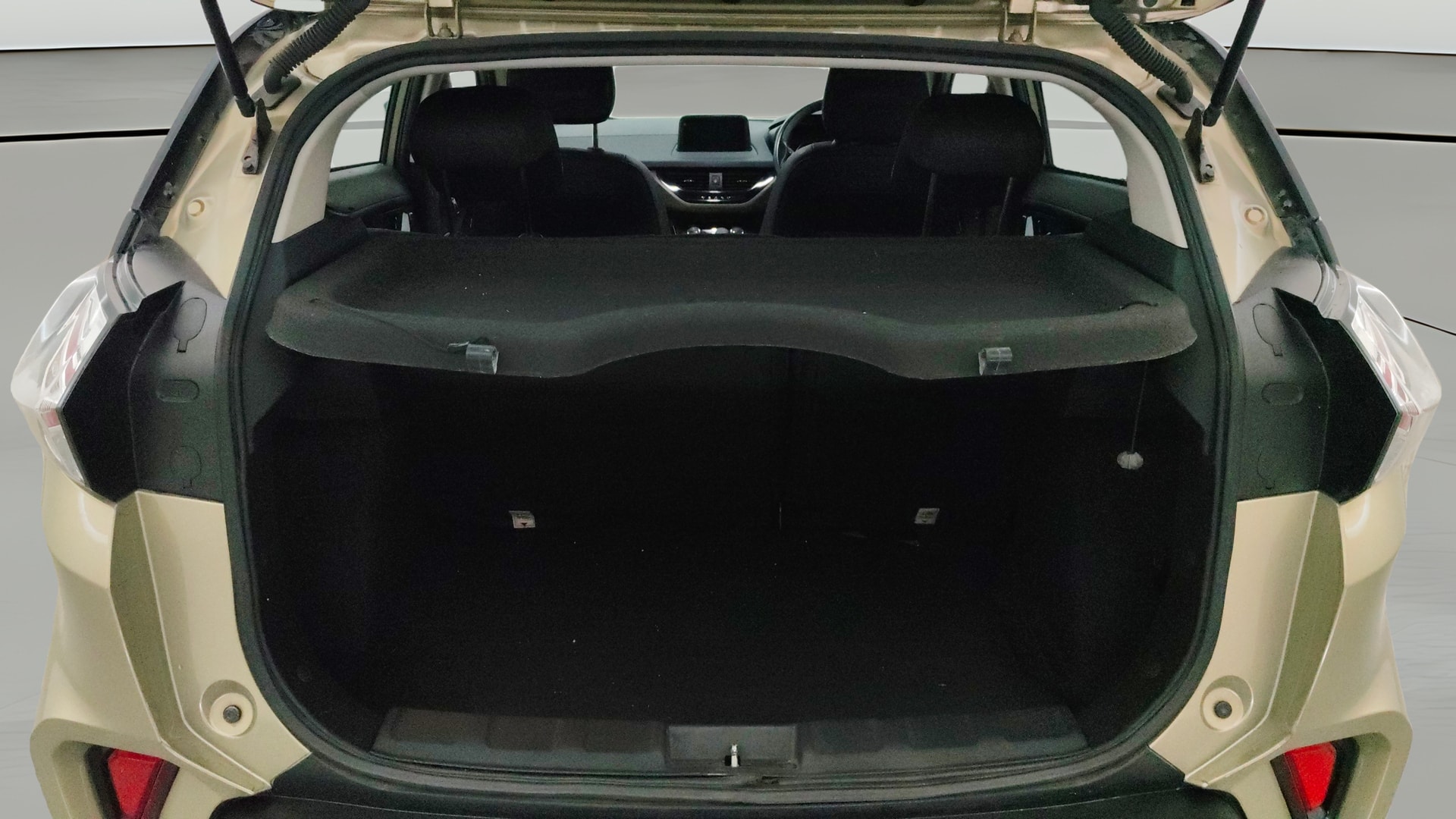 View 2022 Tata Nexon Revotorq Kaziranga XZA Plus AMT Image 42 Used 2022 Tata Nexon Revotorq Kaziranga XZA Plus AMT Image 42