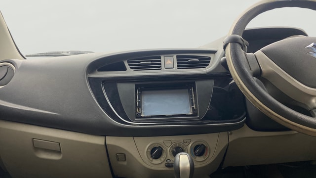 View Maruti Suzuki Alto K10 Image 17 Used Maruti Suzuki Alto K10 Image 17