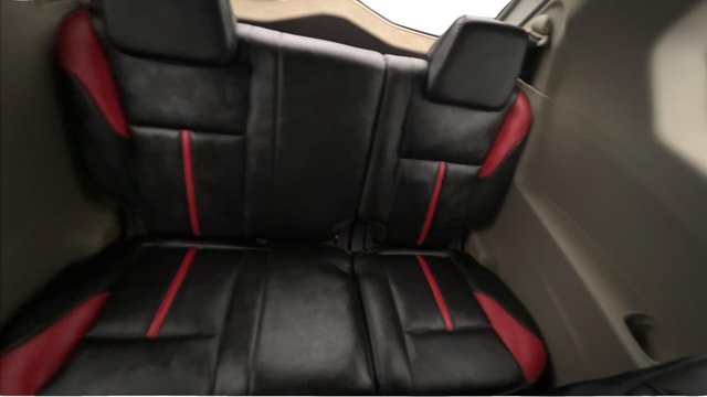 View Mahindra Marazzo Image 13 Used Mahindra Marazzo Image 13