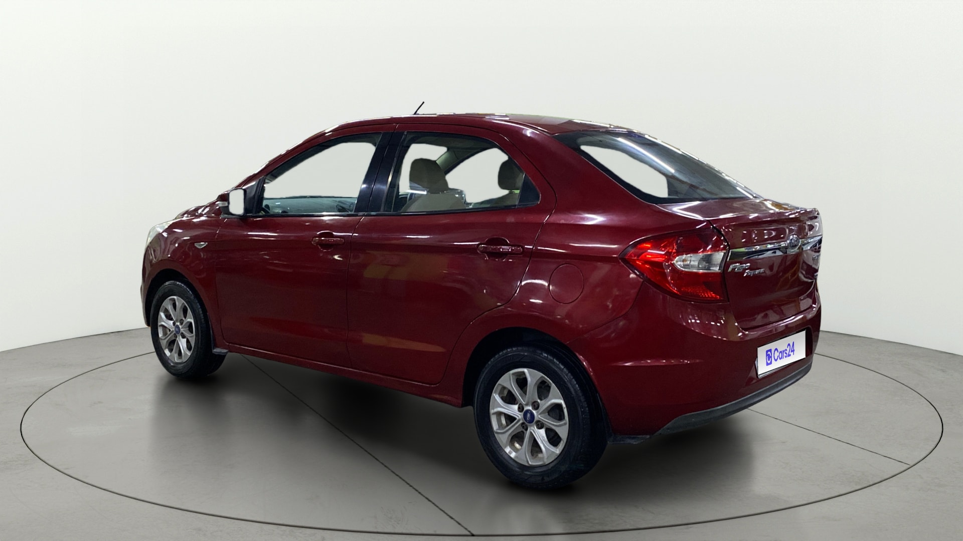 View 2016 Ford Figo Aspire 1.2P Ambiente MT BS IV Image 2 Used 2016 Ford Figo Aspire 1.2P Ambiente MT BS IV Image 2