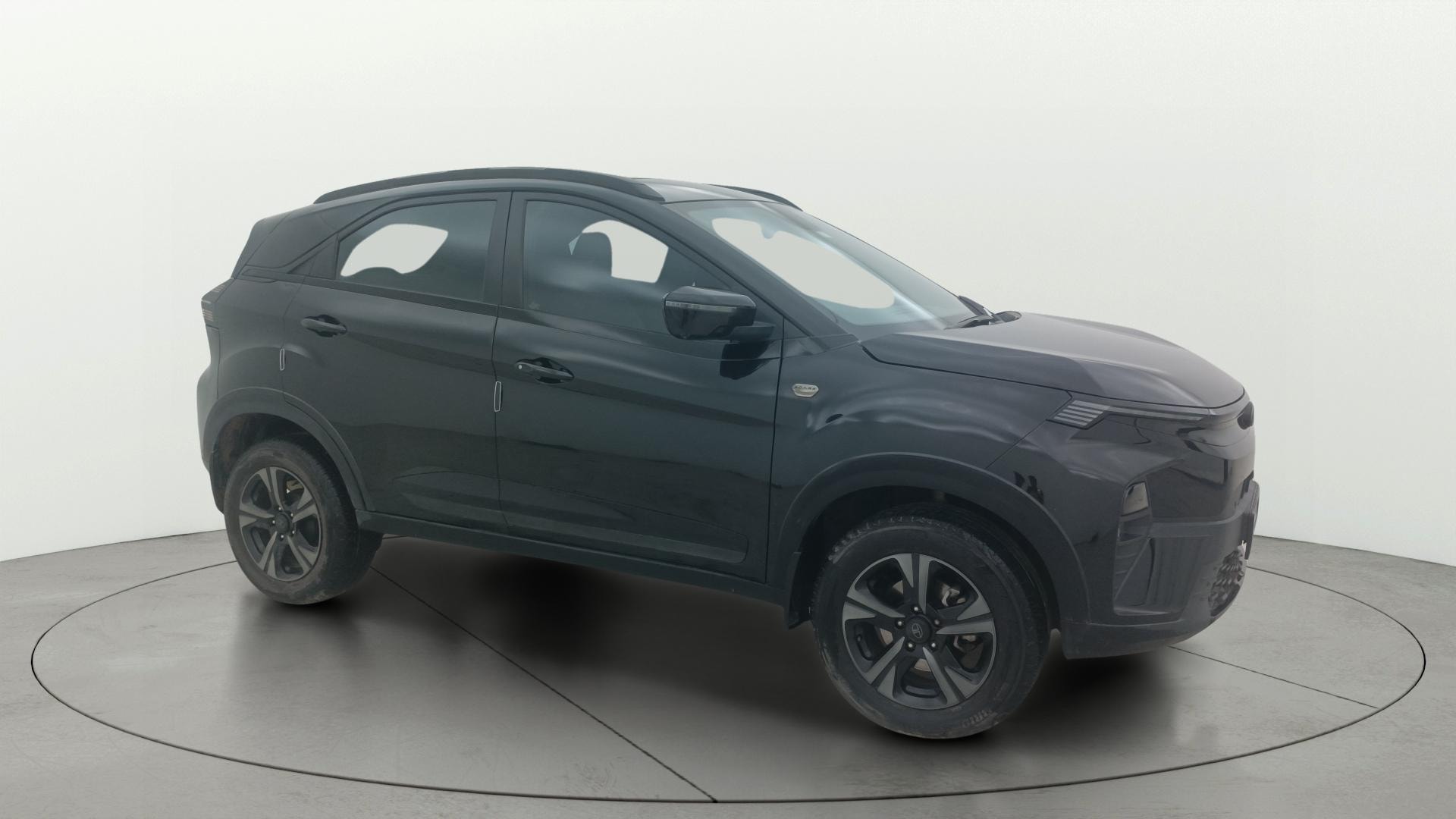 View 2024 Tata Nexon Revotron XE Image 39 Used 2024 Tata Nexon Revotron XE Image 39