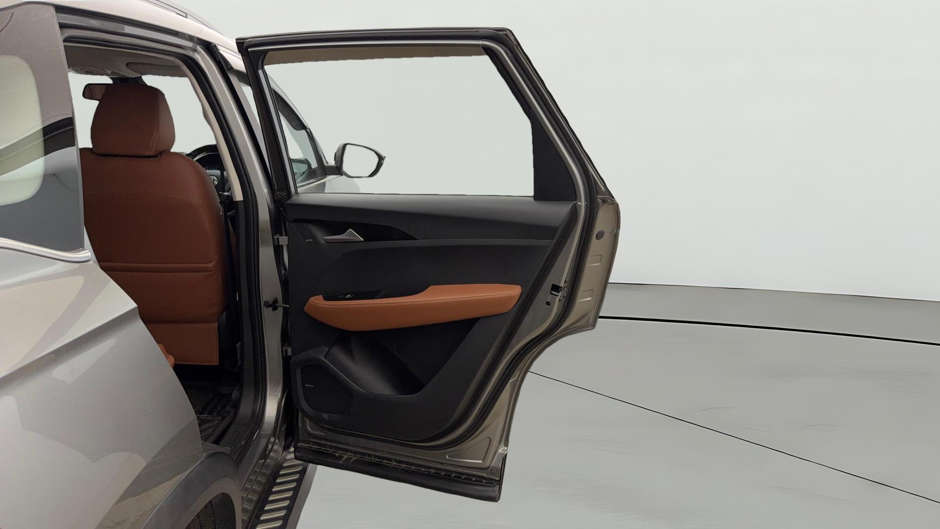 Used 2020 MG Hector Plus Used 2020 MG Hector Plus