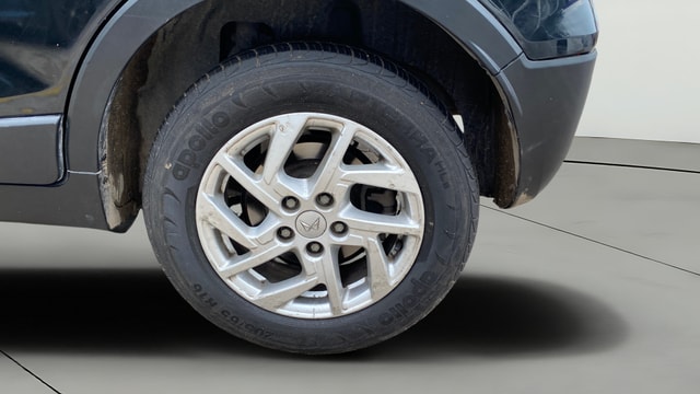 View Mahindra XUV300 Image 12 Used Mahindra XUV300 Image 12