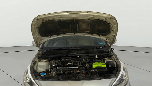 View Hyundai Fluidic Verna Image 32 Used Hyundai Fluidic Verna Image 32