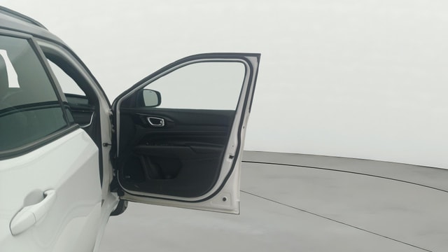 View Jeep Compass Image 47 Used Jeep Compass Image 47