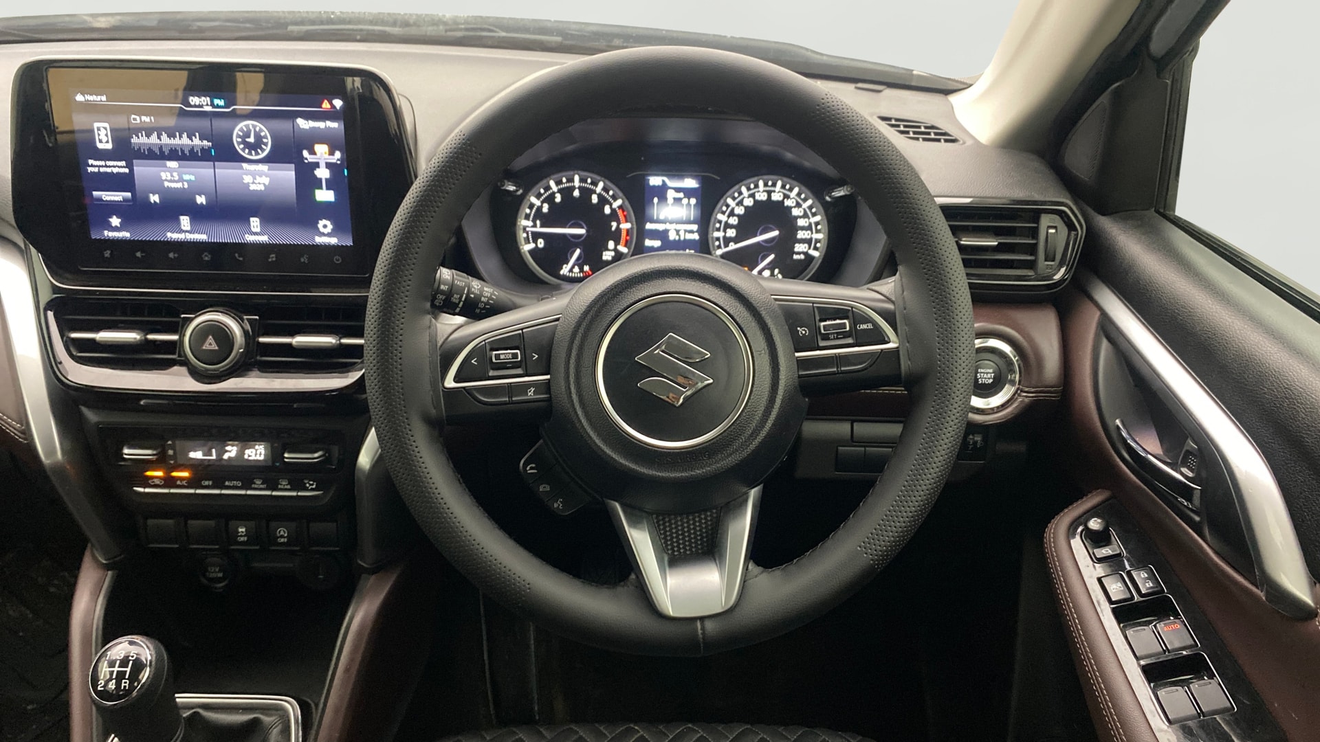 View 2025 Maruti Suzuki 1000 Base Variant Image 20 Used 2025 Maruti Suzuki 1000 Base Variant Image 20