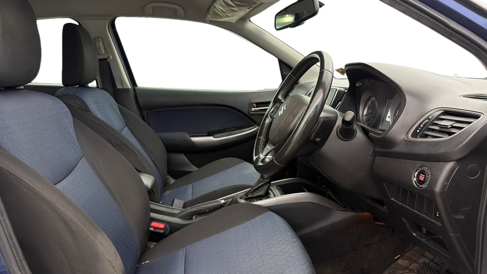 View 2019 Maruti Suzuki 1000 Base Variant Image 26 Used 2019 Maruti Suzuki 1000 Base Variant Image 26