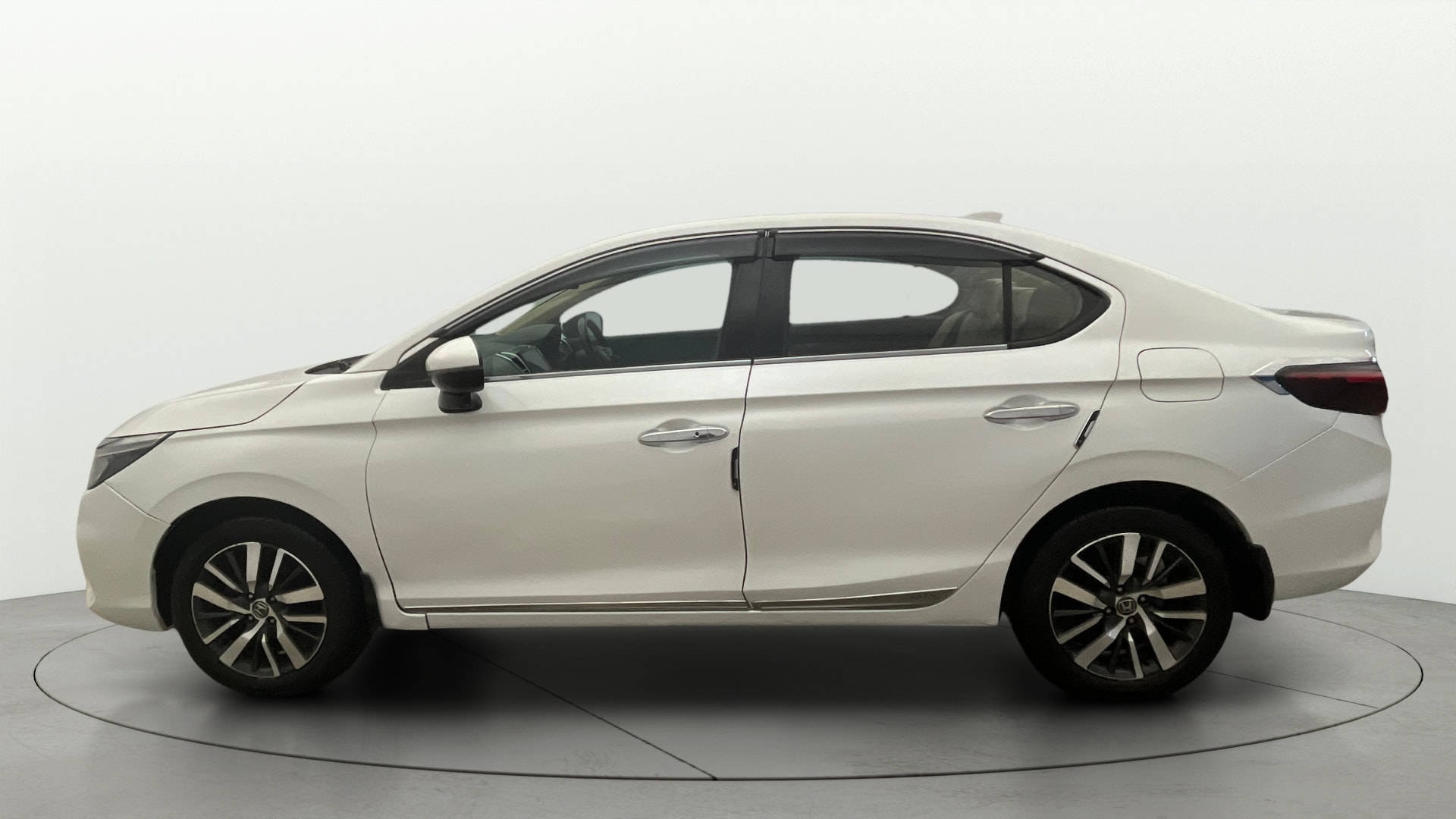View 2020 Honda City ZX CVT Image 6 Used 2020 Honda City ZX CVT Image 6