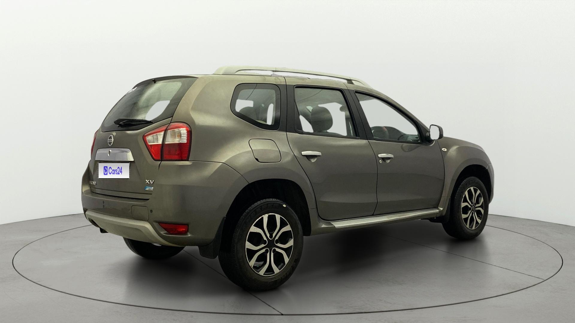 View 2014 Nissan Terrano XVD THP 110 PS Image 43 Used 2014 Nissan Terrano XVD THP 110 PS Image 43