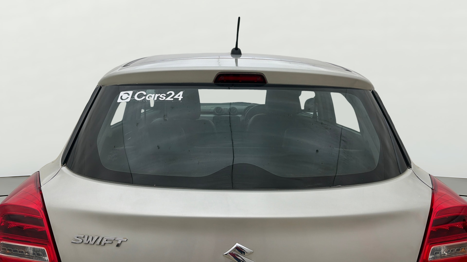View 2018 Maruti Suzuki 1000 Base Variant Image 4 Used 2018 Maruti Suzuki 1000 Base Variant Image 4