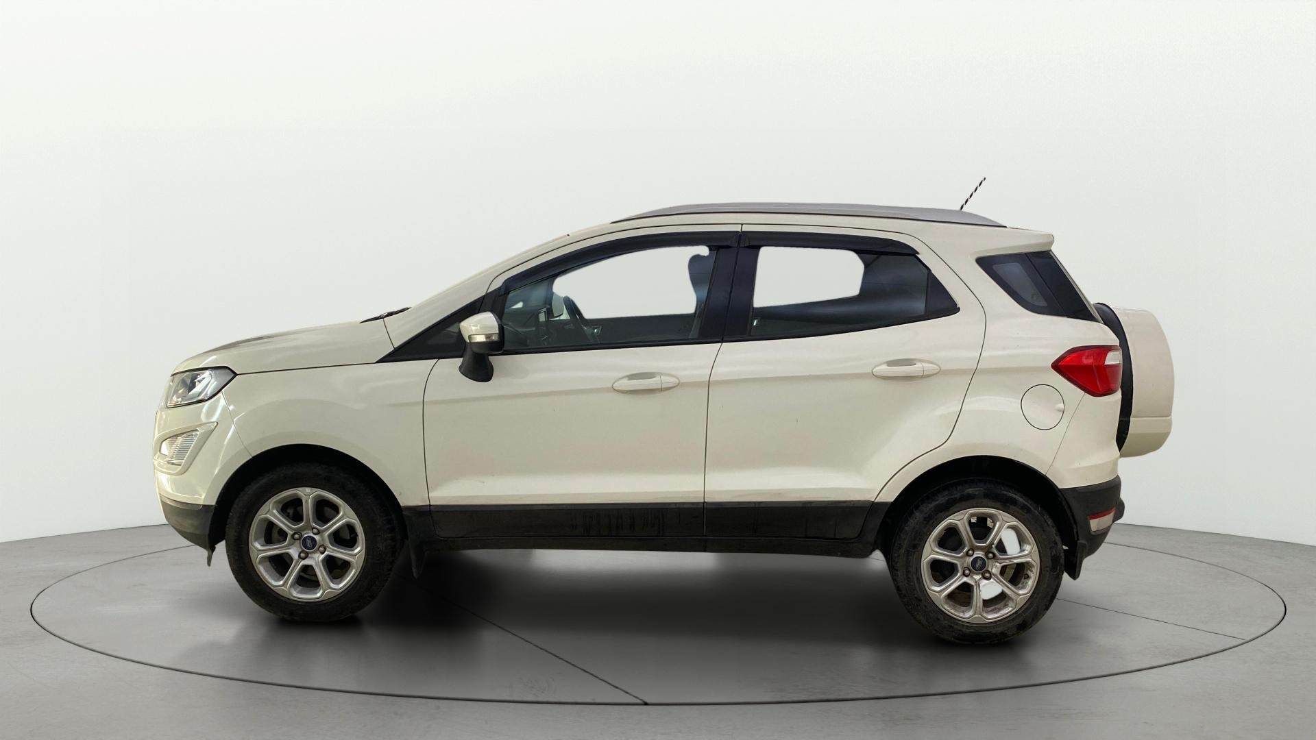 View 2020 Ford EcoSport 1.5 TDCi Diesel Ambiente BS IV Image 6 Used 2020 Ford EcoSport 1.5 TDCi Diesel Ambiente BS IV Image 6