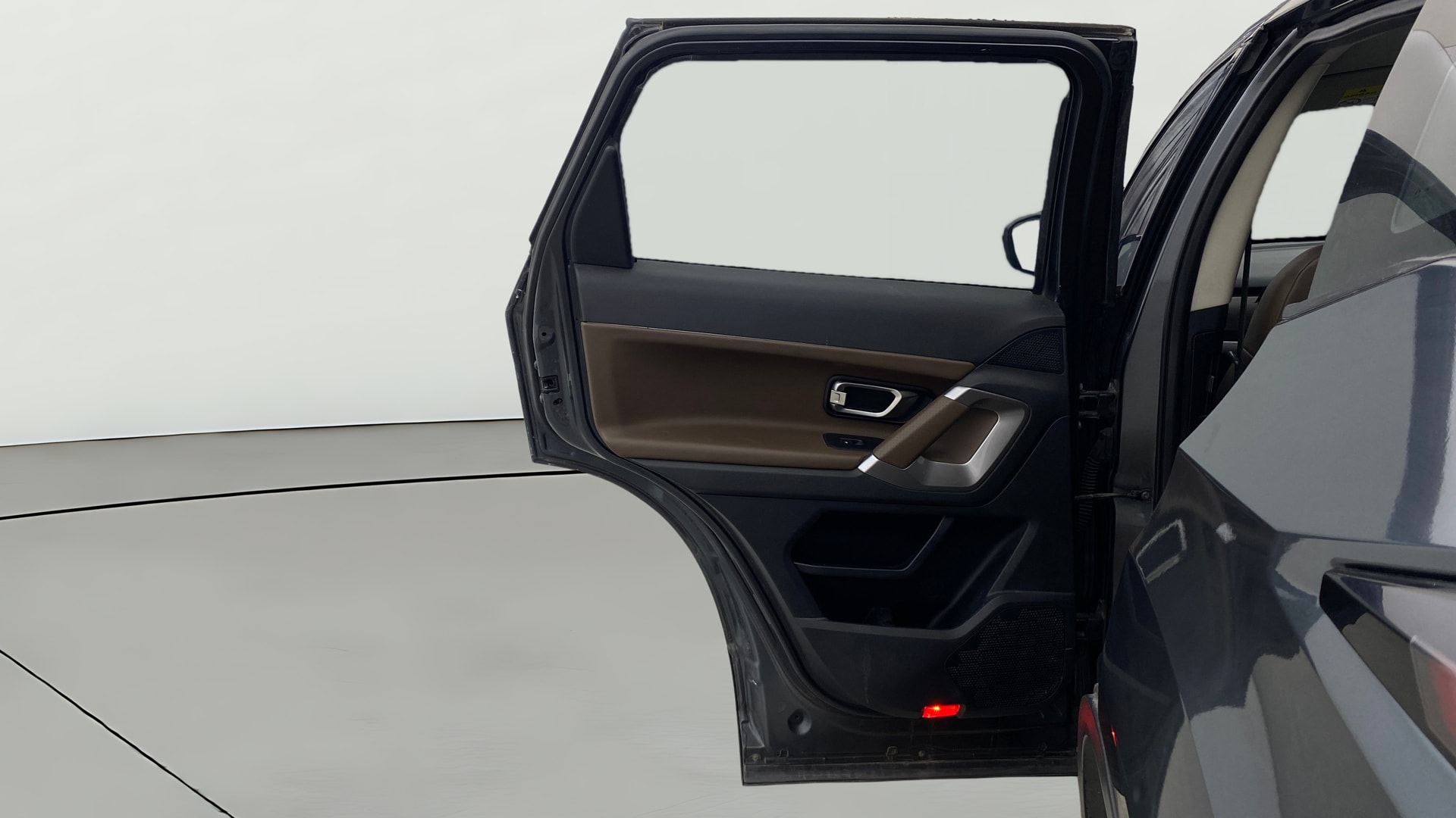 View 2021 Tata Harrier XE Image 23 Used 2021 Tata Harrier XE Image 23