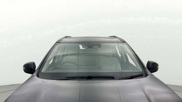 View Mahindra XUV700 Image 39 Used Mahindra XUV700 Image 39
